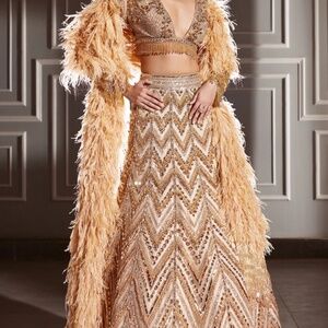 Manish Malhotra Lehenga I Wedding Lehenga I Reception Cocktail Sangeet Lehenga